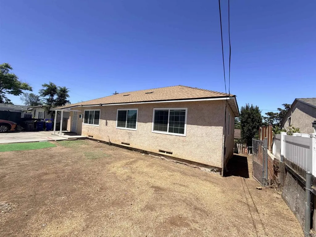 https://cdn.realtyfeed.com/cdn/127/306749289/938d9ce3924b30878cd2aabf19fc464b.webp