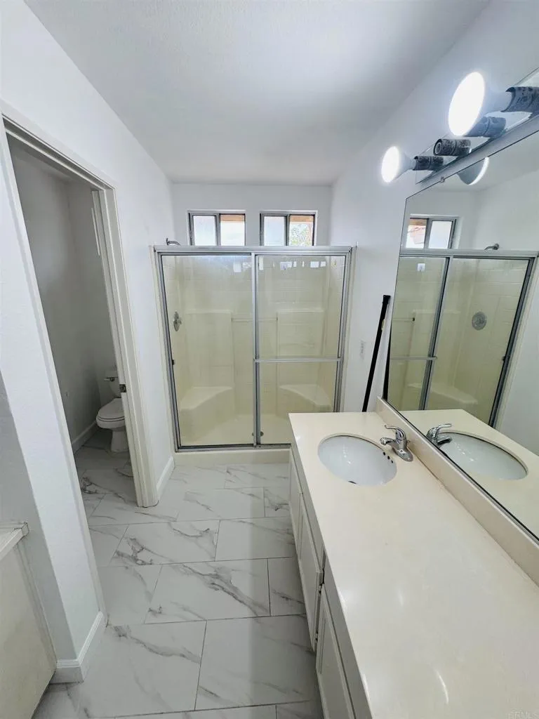 https://cdn.realtyfeed.com/cdn/127/306749291/35d3f43d6d6831b39dcd151854e25d6d.webp