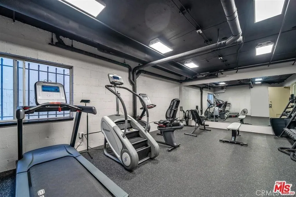 1115 S Elm Drive Unit 512, Los Angeles, CA 90035 - Photo 4 of 19, Los Angeles, CA