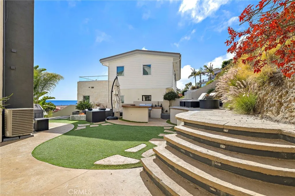 608 Loretta Drive, Laguna Beach, CA 92651 - Photo 5 of 47, Laguna Beach, CA