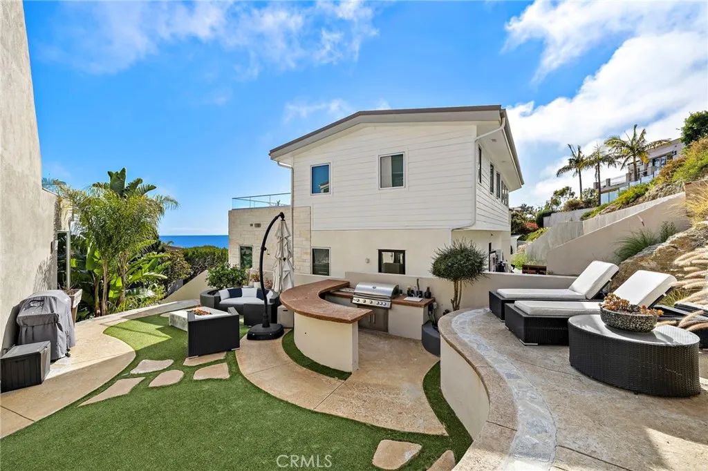 608 Loretta Drive, Laguna Beach, CA 92651 - Photo 4 of 47, Laguna Beach, CA