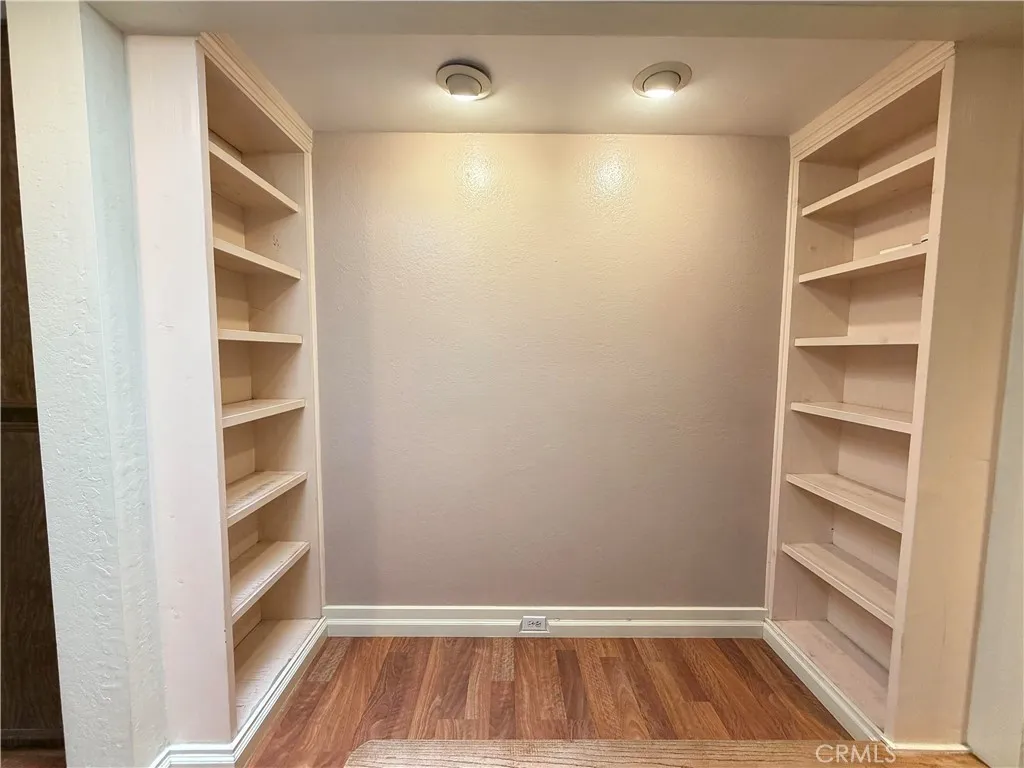 https://cdn.realtyfeed.com/cdn/127/306749363/19bf2c4242c7775411ac7f026b7d9856.webp