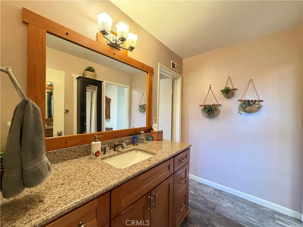 https://cdn.realtyfeed.com/cdn/127/306749363/2beaae56177a8fa46314ac3d9f4e850b.webp