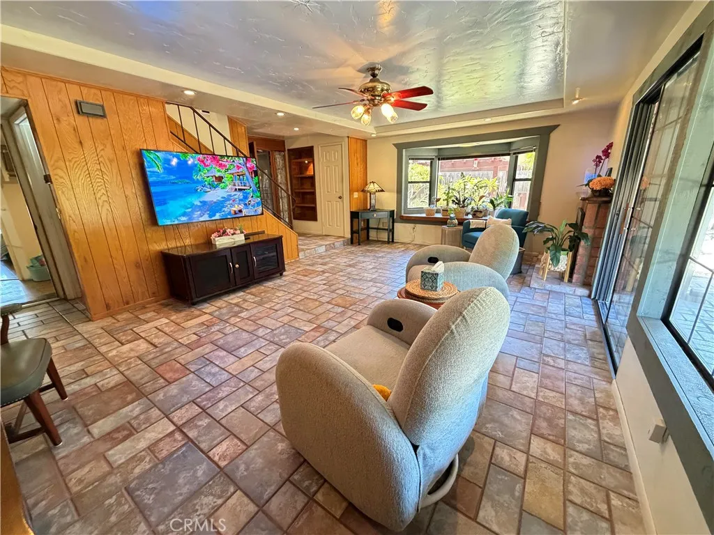 https://cdn.realtyfeed.com/cdn/127/306749363/3c209fcc5c2677f662a2f448f2bfeca3.webp