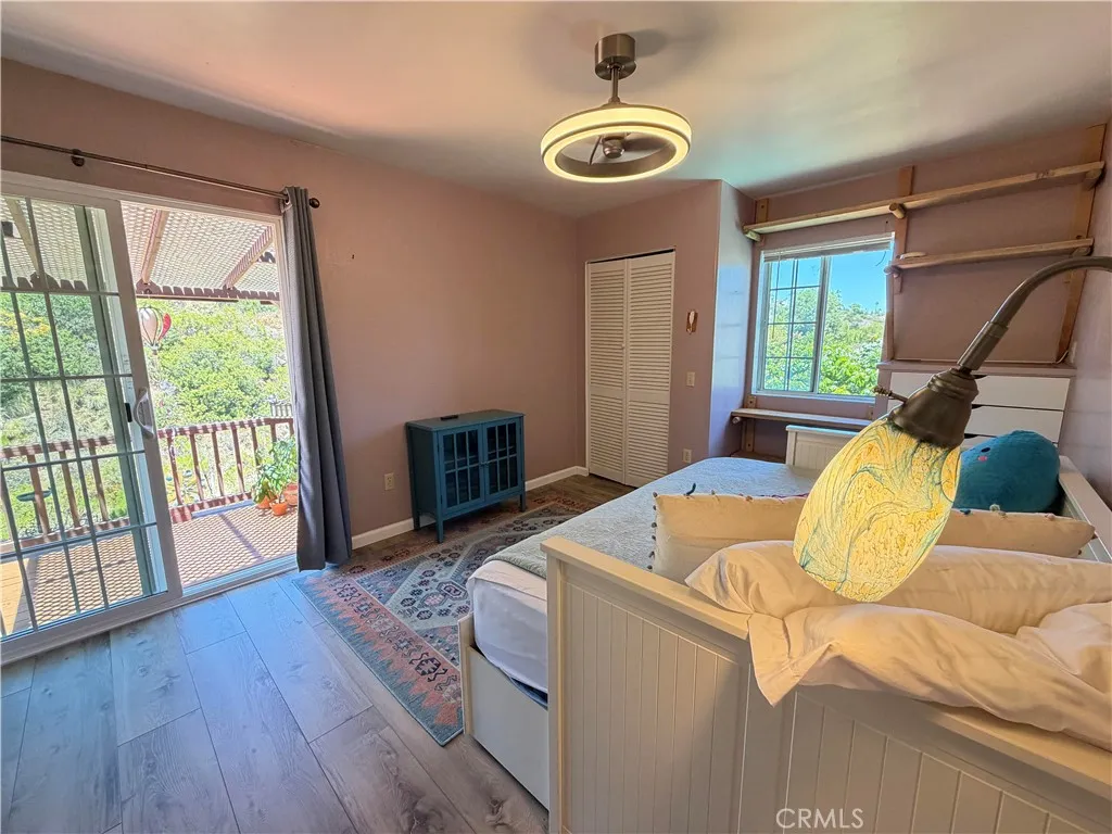 https://cdn.realtyfeed.com/cdn/127/306749363/b121a33cba2cf145515abbec6f3eda88.webp