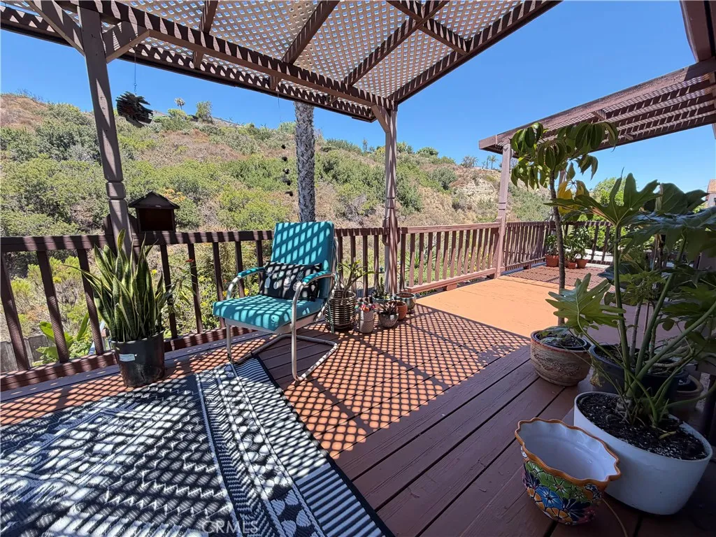 https://cdn.realtyfeed.com/cdn/127/306749363/b2b391e3e5ac686c359f5fbdad0d261b.webp