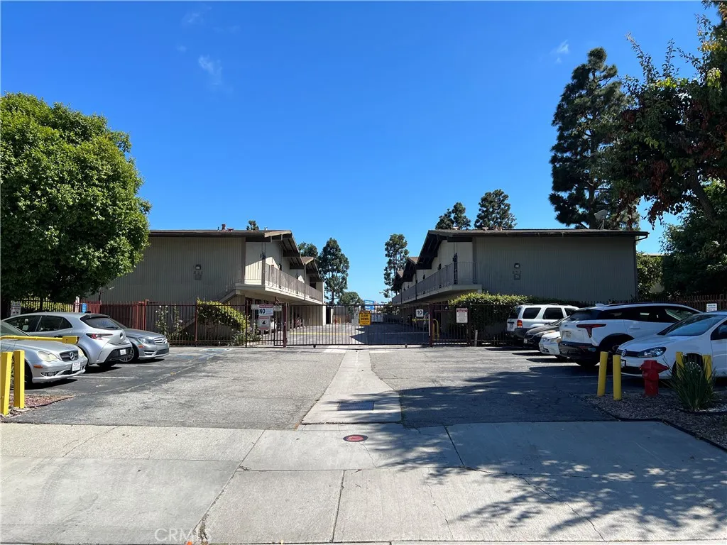 832 Coriander Drive Unit D, Torrance, CA 90502 - Photo 3 of 29, Torrance, CA