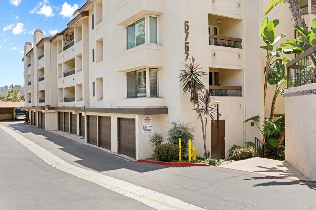 https://cdn.realtyfeed.com/cdn/127/306749375/58289c1bafd668a45d1d8f511454e9f8.webp