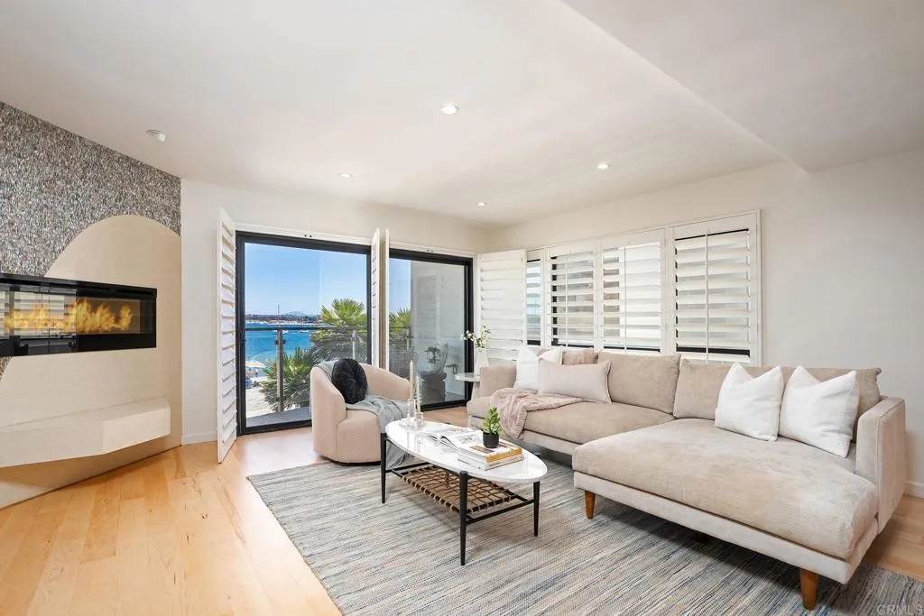 https://cdn.realtyfeed.com/cdn/127/306749404/22d0cc833487f5bcb3200c59d0bc80d3.webp