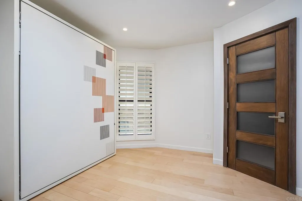 https://cdn.realtyfeed.com/cdn/127/306749404/84c96798b85e9d0ca612d98b52da1f26.webp