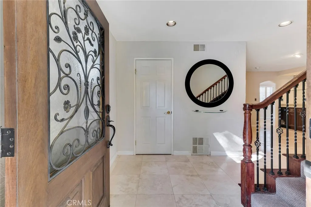 Woodland Hills, CA 91364