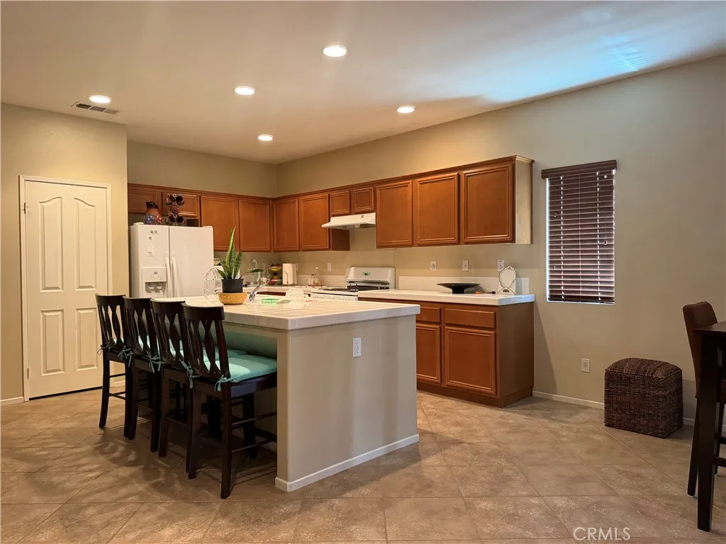 8625 Great Smokey, Perris, CA 92240 - Photo 4 of 11, Perris, CA
