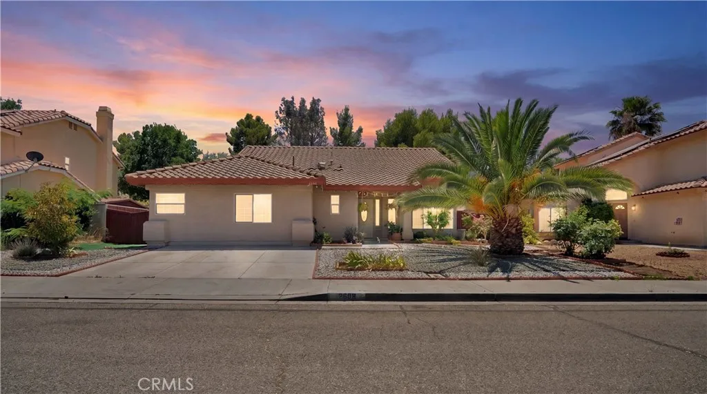 2608 Overland Avenue, Lancaster, CA 93536 - Main photo, Lancaster, CA