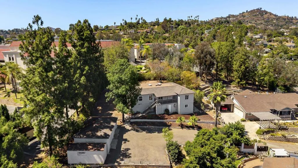 https://cdn.realtyfeed.com/cdn/127/306749448/5c49925df28b95811fb2dbd04d7f9c52.webp