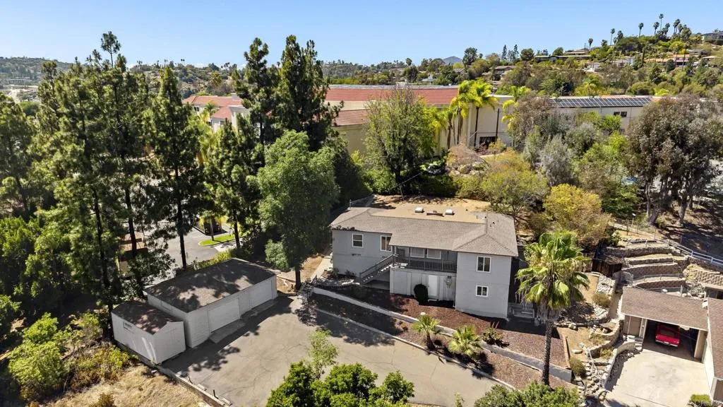 https://cdn.realtyfeed.com/cdn/127/306749448/79ceb8357ae4926c3d30973675436884.webp