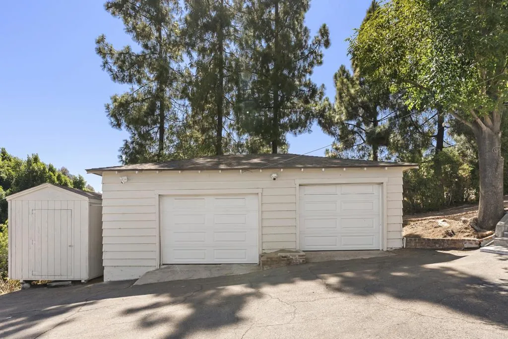 https://cdn.realtyfeed.com/cdn/127/306749448/8ac27f4180d195caf22c94b64e259ec9.webp