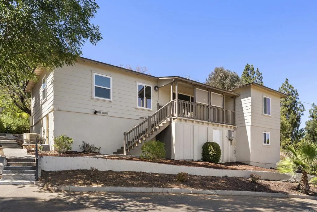https://cdn.realtyfeed.com/cdn/127/306749448/9b50a257878e90584584440dad22041f.webp