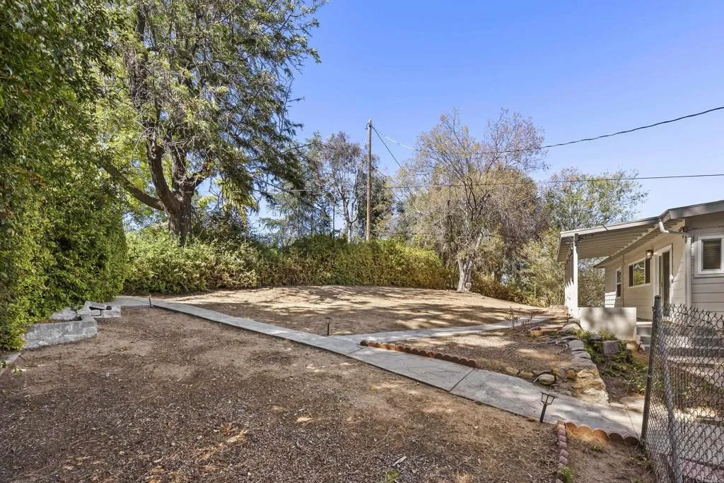 https://cdn.realtyfeed.com/cdn/127/306749448/c6fb5cdb682e871c4fccbb9dffce5fd8.webp