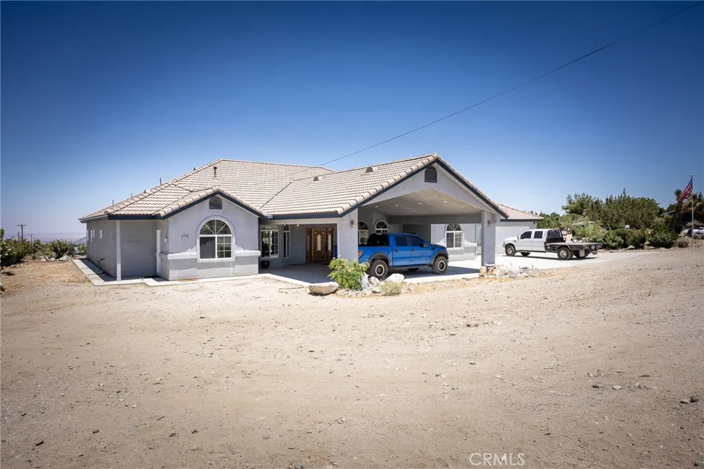 1220 Smoke Tree, Pinon Hills, CA 92372 - Main photo, Pinon Hills, CA