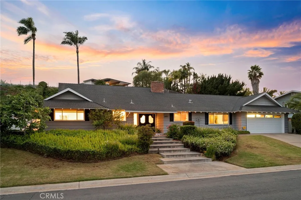 https://cdn.realtyfeed.com/cdn/127/306749478/52f5f5ef196fda77631784acc52bb987.webp