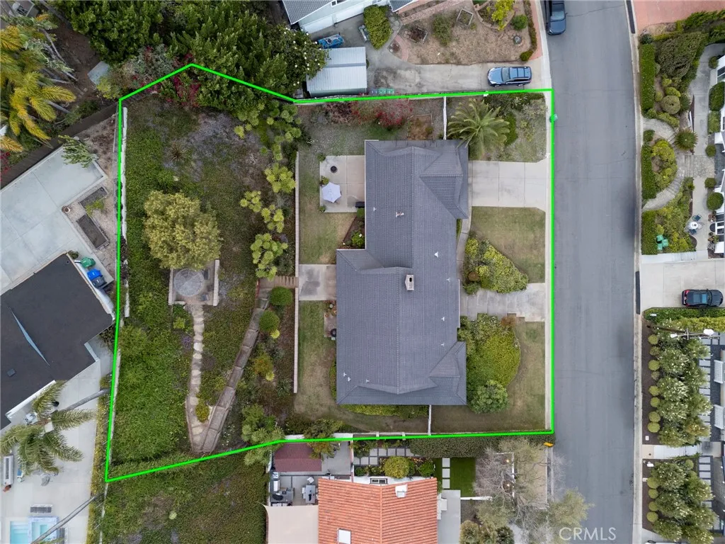 https://cdn.realtyfeed.com/cdn/127/306749478/c680718b4261faee2a0142ce21bf17e7.webp