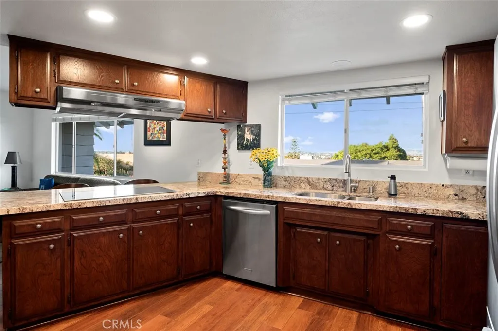 https://cdn.realtyfeed.com/cdn/127/306749478/d33f8bb3f7a6394243ce4db47e64ba80.webp