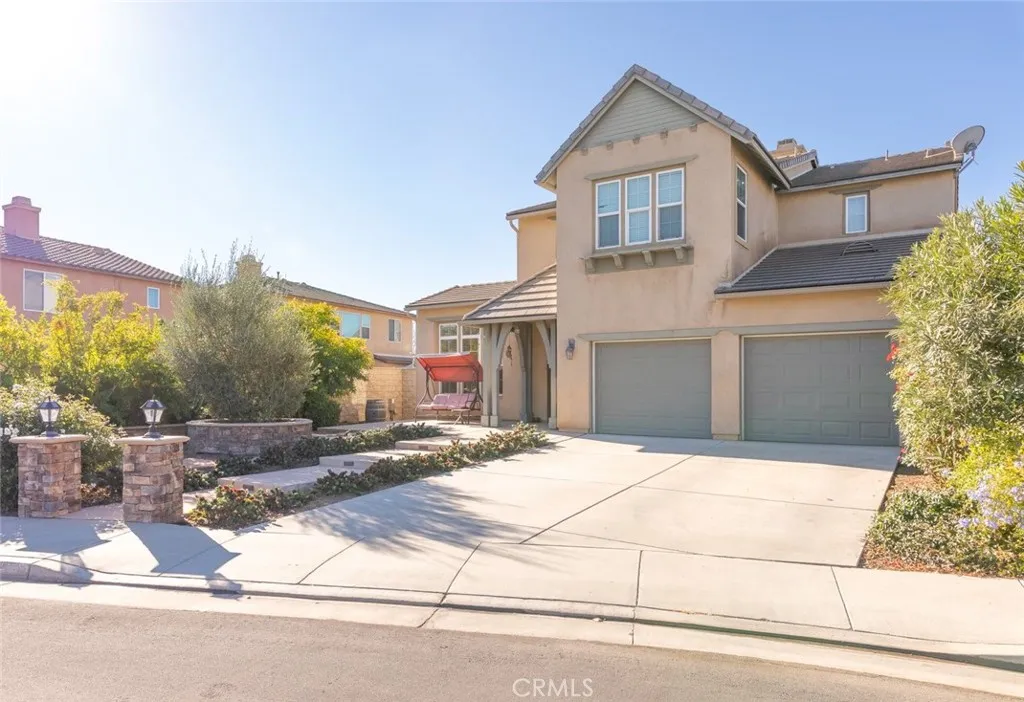 32735 Newham Court, Winchester, CA 92596 - Photo 2 of 39, Winchester, CA