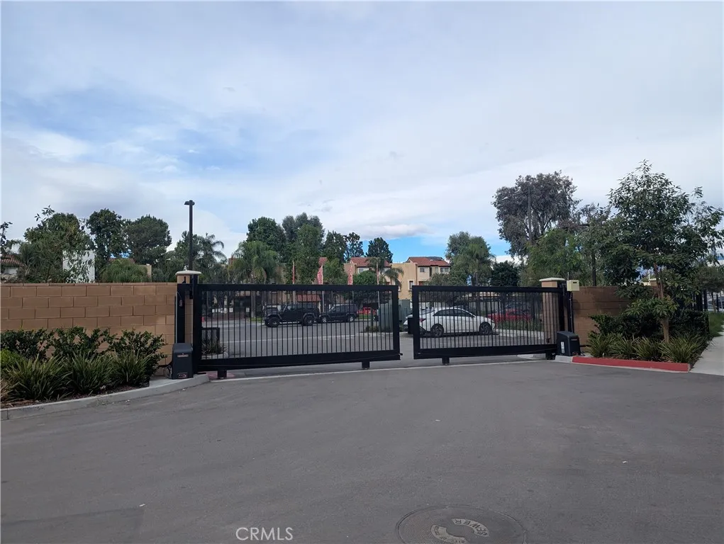 Colton, CA 92324