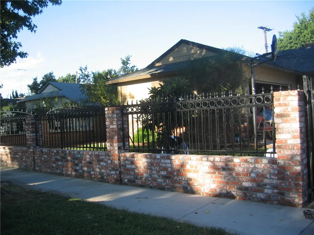 7657 Teesdale Avenue, North Hollywood, CA 91605 - Photo 4 of 9, North Hollywood, CA