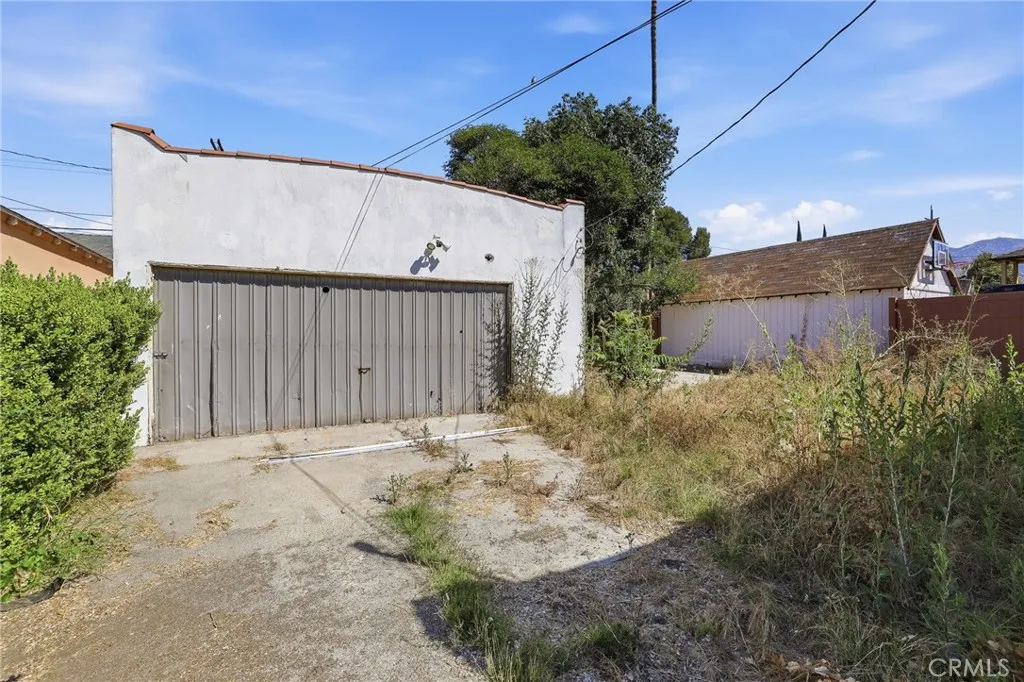 235 W Cedar Ave, Burbank, CA 91502 - Photo 3 of 14, Burbank, CA