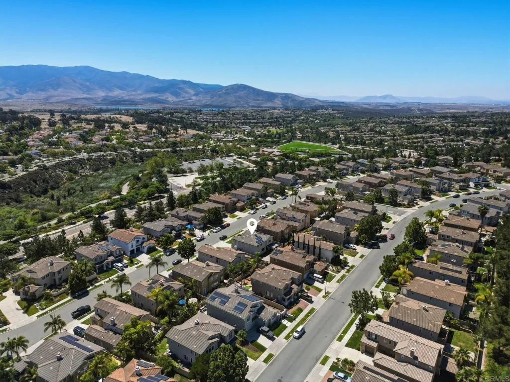 https://cdn.realtyfeed.com/cdn/127/306749641/29e3f50d7e364cbd98456c0e5378bcd2.webp