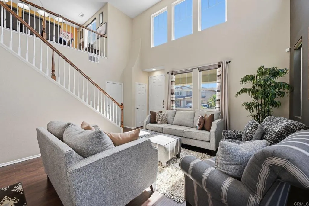 https://cdn.realtyfeed.com/cdn/127/306749641/43888e52879a9c40b449099cbae05a27.webp