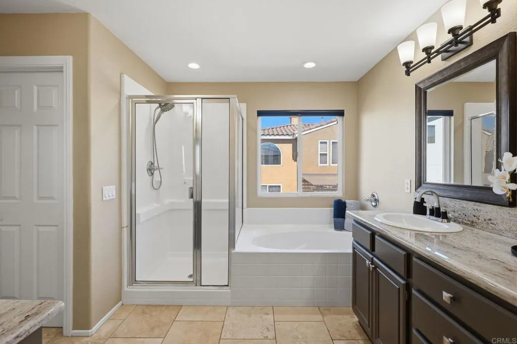 https://cdn.realtyfeed.com/cdn/127/306749641/52b775aaaedce2388c94b7e0677b7647.webp