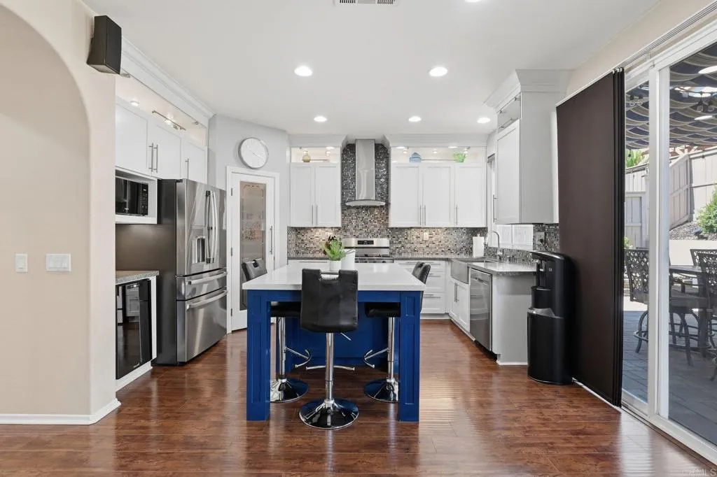 https://cdn.realtyfeed.com/cdn/127/306749641/69baa07dcb07e362ce8018f66928fde7.webp