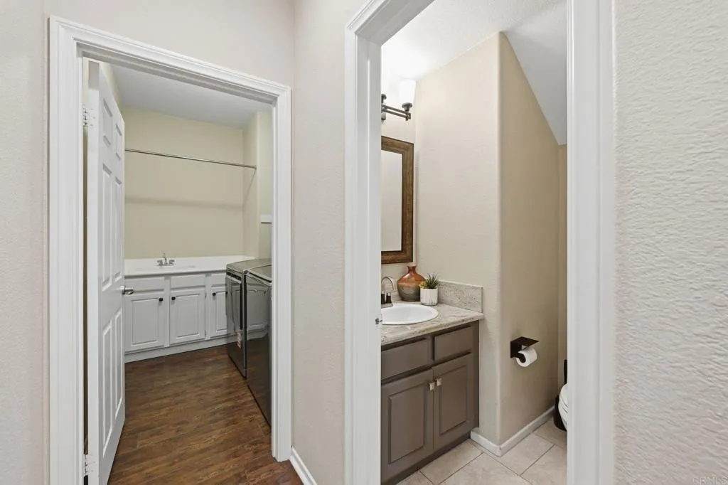 https://cdn.realtyfeed.com/cdn/127/306749641/8fb105a4c0f676b38e81360a4731f64e.webp