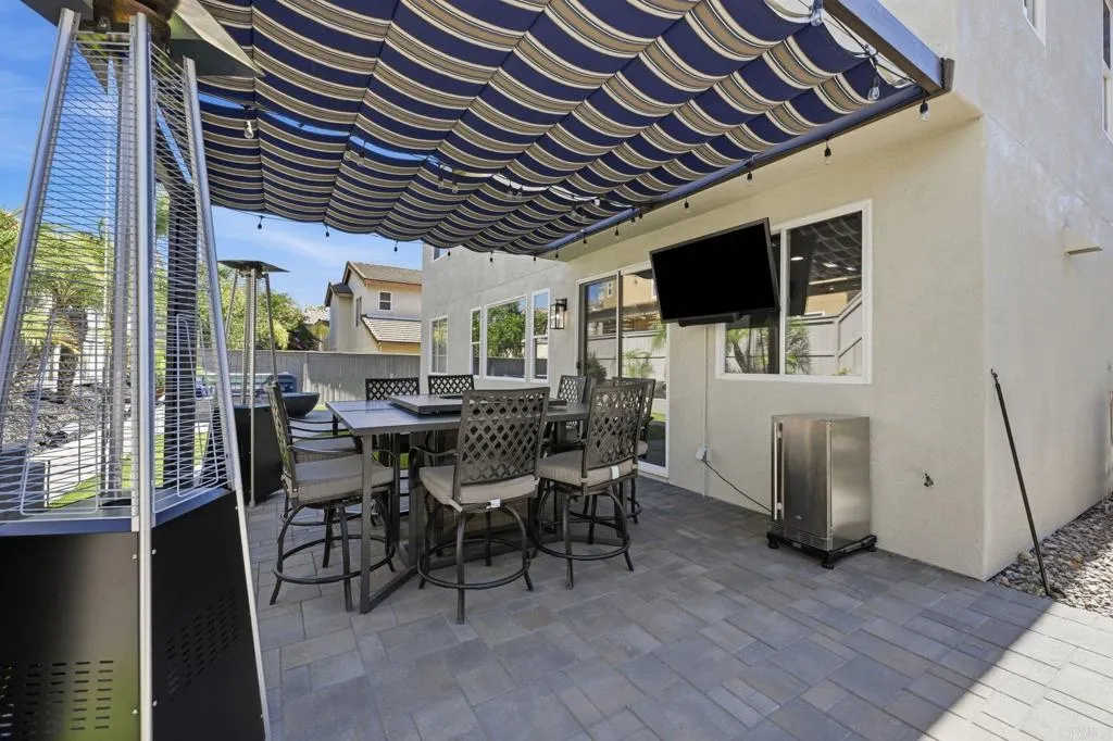 https://cdn.realtyfeed.com/cdn/127/306749641/9cbd9aa9e473d1b8ab5ef4e4da5419c9.webp