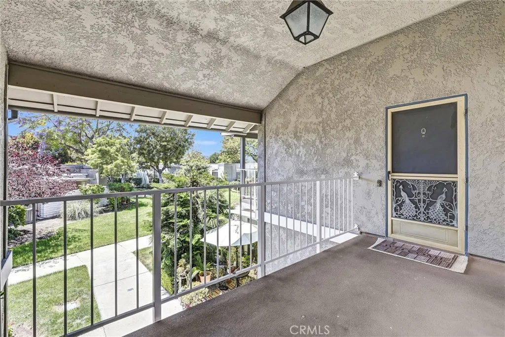 2208 Via Mariposa East Unit Q, Laguna Woods, CA 92637 - Photo 4 of 24, Laguna Woods, CA