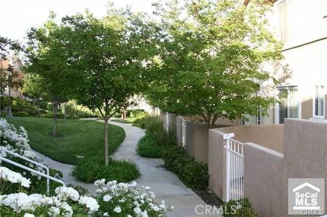 25712 Holiday Circle Unit A, Stevenson Ranch, CA 91381 - Photo 2 of 9, Stevenson Ranch, CA