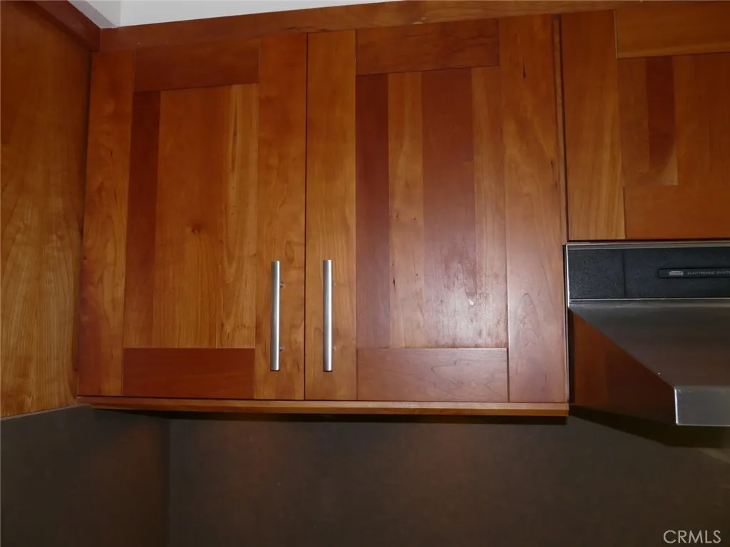 516-518 Roycroft Avenue, Long Beach, CA 90814 - Photo 5 of 31, Long Beach, CA