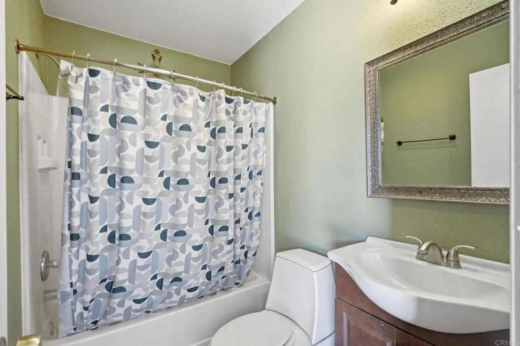 https://cdn.realtyfeed.com/cdn/127/306749681/b4031a1dd4fb437c5126fd8d72925de3.webp