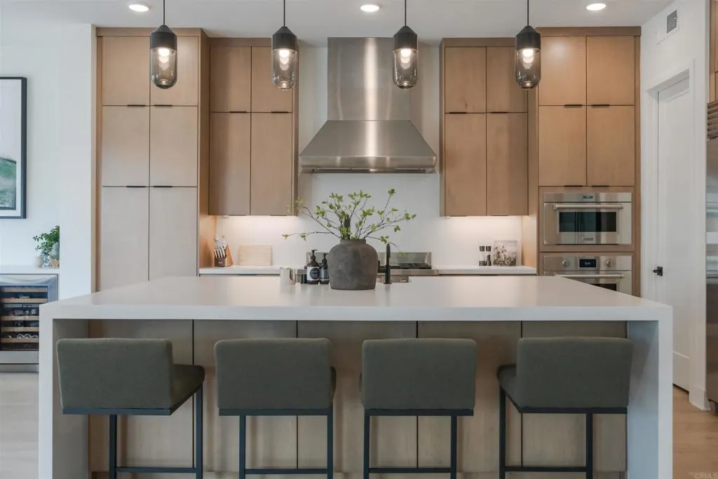 https://cdn.realtyfeed.com/cdn/127/306749701/263b1048301d8848b0e15a9b7b4f6715.webp
