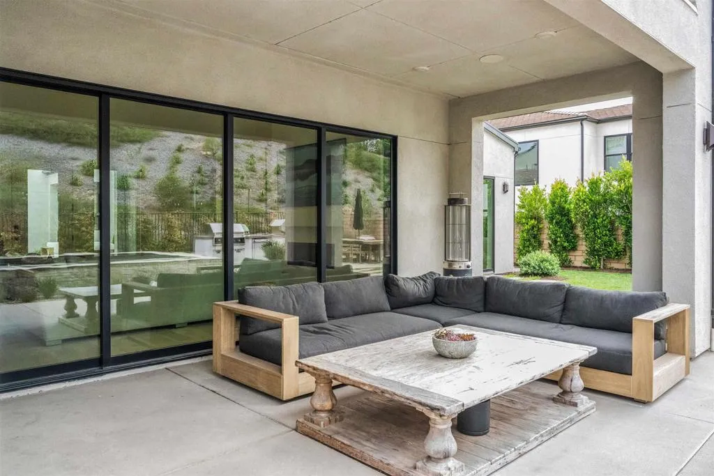 https://cdn.realtyfeed.com/cdn/127/306749701/2acab1ff13698ffcd0fa8cde4d7d7980.webp
