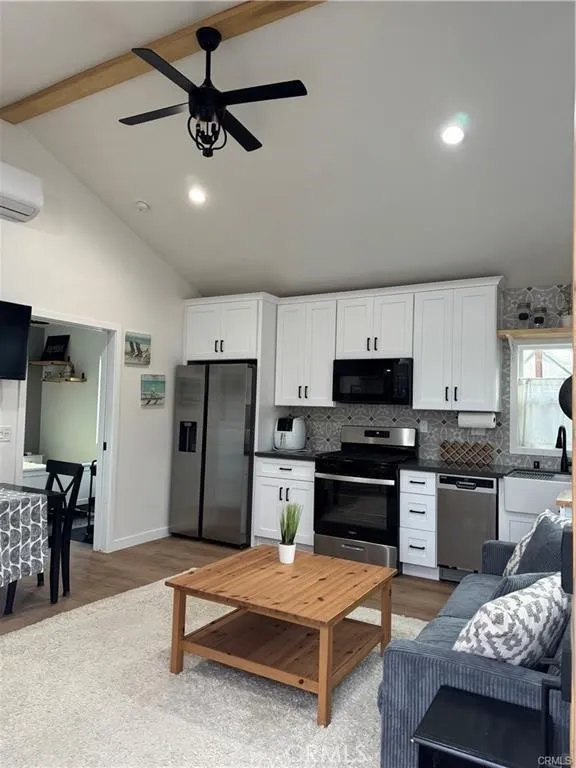 2404 W. Mills Dr., Orange, CA 92868 - Photo 4 of 18, Orange, CA