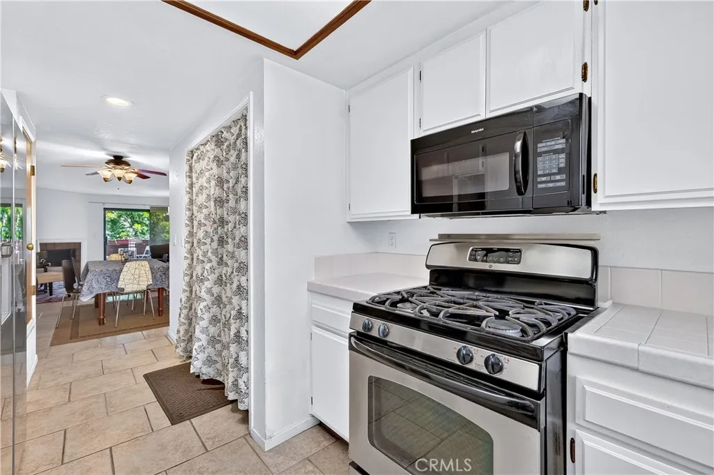 2501 Temple Ave Avenue Unit 104, Signal Hill, CA 90755 - Photo 5 of 23, Signal Hill, CA