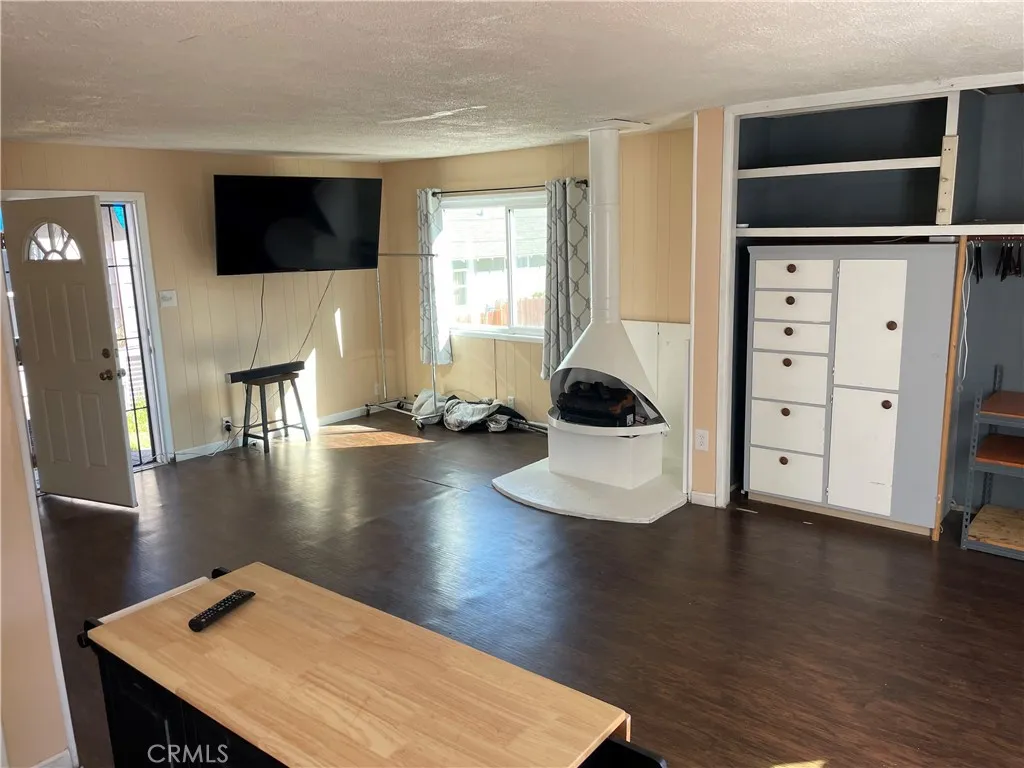 https://cdn.realtyfeed.com/cdn/127/306749730/15edf1a85665e9d6e87d92e405a3e16a.webp