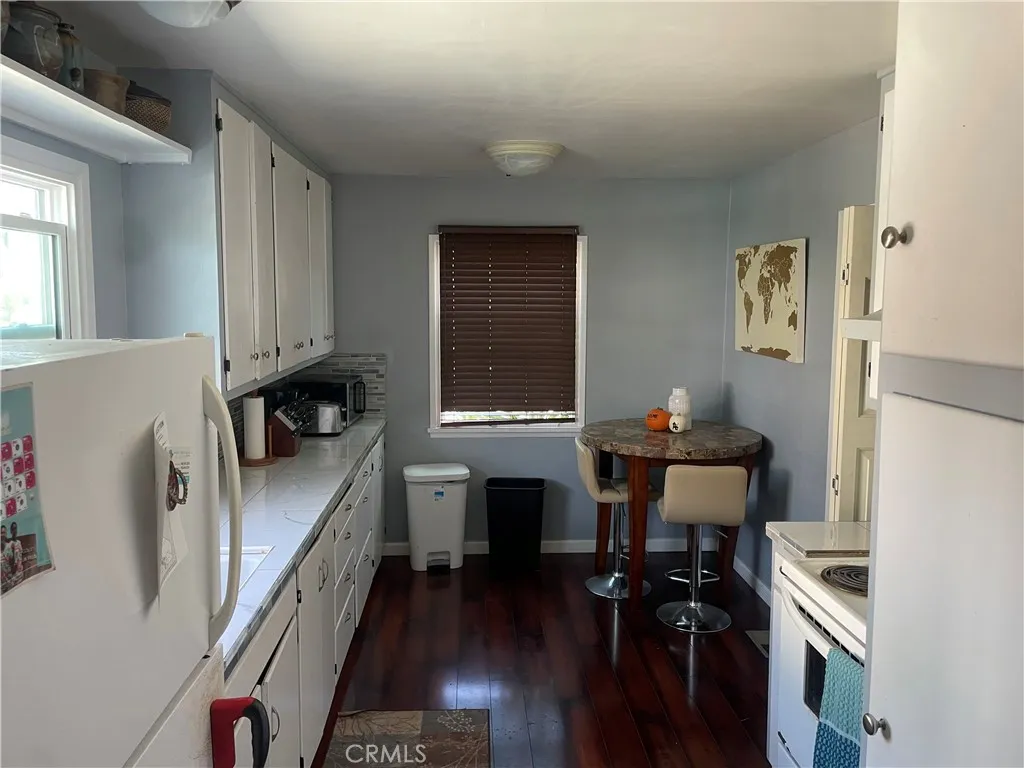https://cdn.realtyfeed.com/cdn/127/306749730/647d2f2311bc83a67f31f5cd774ea6f7.webp