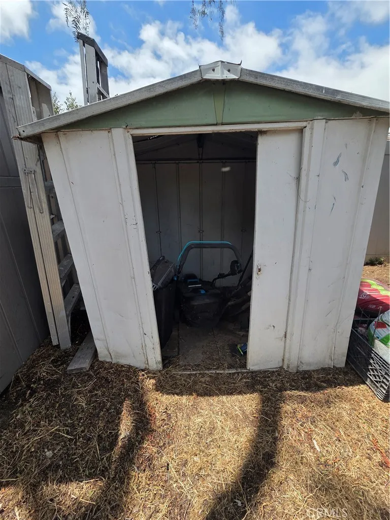 https://cdn.realtyfeed.com/cdn/127/306749730/9d695c800457086f1fc40d98c673aaa7.webp