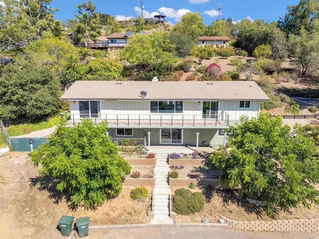 https://cdn.realtyfeed.com/cdn/127/306749754/07fb11ec4ea7eff2b1871d6a1e0693d0.webp