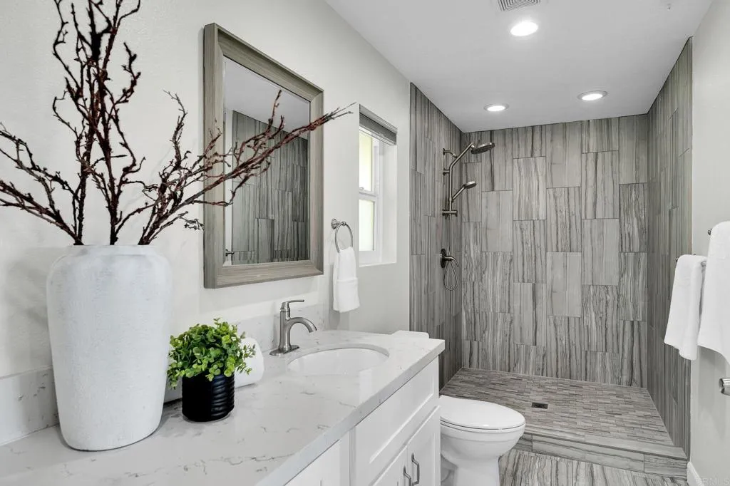 https://cdn.realtyfeed.com/cdn/127/306749754/cba95fdbe2ff2851fcb129530823b79c.webp