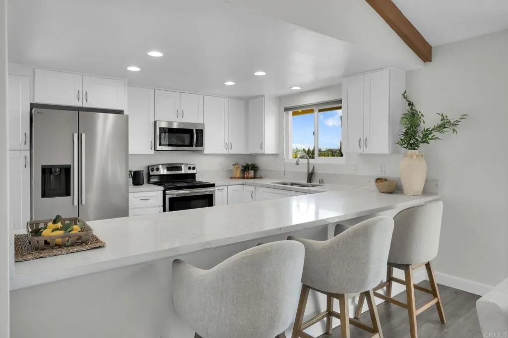 https://cdn.realtyfeed.com/cdn/127/306749754/dd3bd4de20fcdb4ba682ec0ee9a18b7d.webp